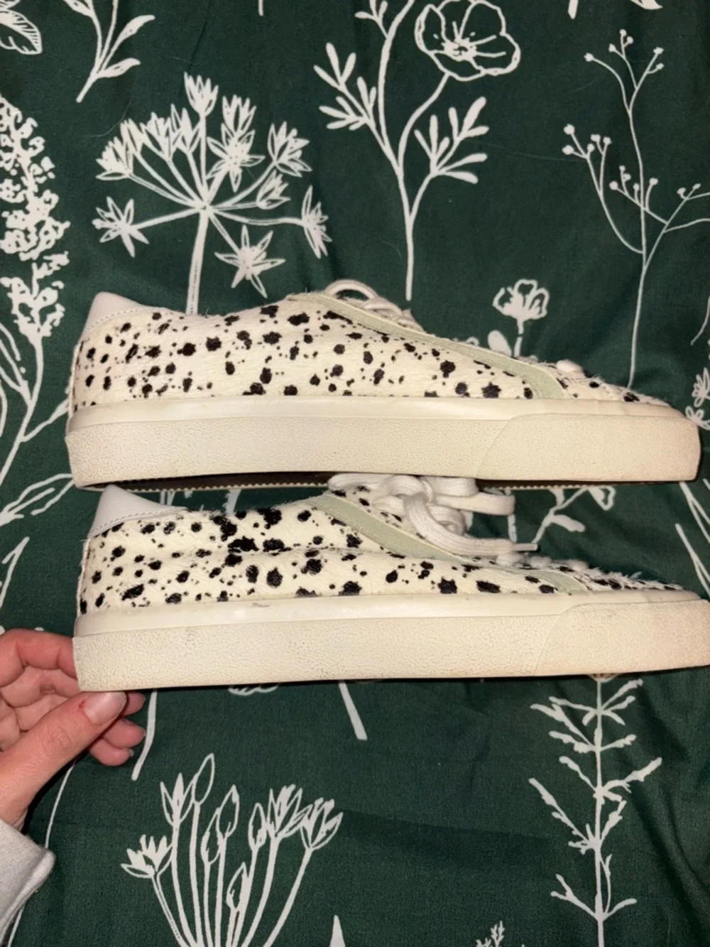 💫2 for $40💫 Madewell Black & White print Cowhide Sneakers - Picture 2 of 5